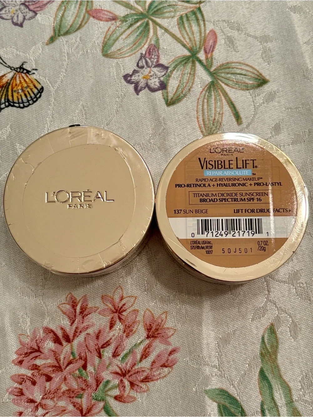 L'Oréal Visible Lift Repair Absolute Rapid Age-Reversing Makeup 137 Sun Beige